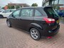 Ford Grand C-Max 1.0 7 Pers. Airco, Multimedia voorbereiding, Bluetooth telefoonvoorbereiding, Stoelverwarming, Voorruit verwarmd, Parkeersensoren , Elektrische ramen voor en achter, Licht metalen velgen, Centrale vergrendeling met afstandsbediening, Nette auto inclusief BOVAG garantie