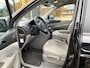 Kia Carnival 2.7 EX apk/NAP/airco/lmv