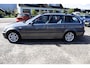 BMW 3-Serie Touring 316i individual edition Exclusive stratus/grijs youngtimer