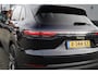 Porsche Cayenne 3.0 E-Hybrid | Sport Chrono | Bose Sound | Panorama | Luchtvering | Trekhaak | Adaptieve Cruise | 360 camera | NAP