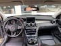Mercedes-Benz C-klasse Estate 200 Premium Plus BTW IS VERREKENBAAR AUTO IS INCLUSIEF BTW Navi Fullmap/Cruisecontr,/Ledverlicht./Elektr. voorstoelen met geheugen en verwarming/Lederen bekledingElektr. achterklep/Rondomzicht camera/Start stop/Schakellflippers aan het stuur