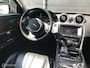 Jaguar XJ 2.0T Premium Luxury I Pan-roof I Xenon I Leer I