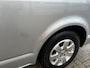 Volkswagen Transporter 2.5 TDI 340 Trendline DC Youngtimer Btw vrij Airco Cruise controle Trekhaak 2500kg Dubbele cabine Schuifdeur Camera Marge btw vrij Motor verbruikt koelwater !!