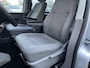 Volkswagen Transporter 2.5 TDI 340 Trendline DC Youngtimer Btw vrij Airco Cruise controle Trekhaak 2500kg Dubbele cabine Schuifdeur Camera Marge btw vrij Motor verbruikt koelwater !!