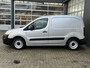 Peugeot Partner 120 1.6 HDi 75 Marge Airco Btw / Bpm vij Cruise controle Parkeerhulp achter Navigatiesysteem Dealer onderhouden Euro 6 Ex overheid Bpm en btw vrij voor particulier gebruik!! Marge