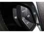Ford Transit Custom 290 2.0-105pk TDCI L2H1 Trend. Nette Ford Custom in de verlengde uitvoering, deze wagen kan u nog jaren tot dienst zijn. Airco, navigatie, telefoonvoorb., voorraamverwarming, lane assist, parkeersensoren v+a, camera, trekhaak, metallic lak, 3-zits etc.