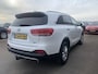 Kia Sorento 2.2 CRDi 4WD VAN ExecutiveLine Limited Automaat Kia Sorento 2.2 CRDi 4WD VAN  ExecutiveLine Limited Automaat Grijskenteken incl: Lederen stoelen, Stuurwiel en stoel verwarming, Navigatie, Parkeerhulpcamera, LM velgen.