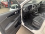 Kia Sorento 2.2 CRDi 4WD VAN ExecutiveLine Limited Automaat Kia Sorento 2.2 CRDi 4WD VAN  ExecutiveLine Limited Automaat Grijskenteken incl: Lederen stoelen, Stuurwiel en stoel verwarming, Navigatie, Parkeerhulpcamera, LM velgen.