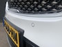 Kia Sorento 2.2 CRDi 4WD VAN ExecutiveLine Limited Automaat Kia Sorento 2.2 CRDi 4WD VAN  ExecutiveLine Limited Automaat Grijskenteken incl: Lederen stoelen, Stuurwiel en stoel verwarming, Navigatie, Parkeerhulpcamera, LM velgen.