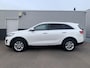 Kia Sorento 2.2 CRDi 4WD VAN ExecutiveLine Limited Automaat Kia Sorento 2.2 CRDi 4WD VAN  ExecutiveLine Limited Automaat Grijskenteken incl: Lederen stoelen, Stuurwiel en stoel verwarming, Navigatie, Parkeerhulpcamera, LM velgen.