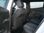 Peugeot 2008 1.2 PureTech 130pk Allure Automaat Navigatie / Apple Carplay / DAB