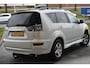 Mitsubishi Outlander OUTLANDER 2.2 Di 4WD GEEL KENTEKEN Leder, navi, camera, trekhaak