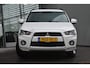 Mitsubishi Outlander OUTLANDER 2.2 Di 4WD GEEL KENTEKEN Leder, navi, camera, trekhaak