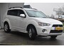 Mitsubishi Outlander OUTLANDER 2.2 Di 4WD GEEL KENTEKEN Leder, navi, camera, trekhaak