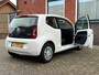 Volkswagen Up! 1.0 move up! BlueMotion. | NAVIGATIE | BLUETOOTH |