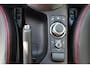 Mazda 2 1.5 e-SkyActiv-G 90 Homura Aka , Apple Carplay, LMV 16 Inch, Zwart Dak, Camera, PDC, Clima, Cruise, Stuur/Stoelverwarming, BSM, LKA