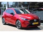 Mazda 2 1.5 e-SkyActiv-G 90 Homura Aka , Apple Carplay, LMV 16 Inch, Zwart Dak, Camera, PDC, Clima, Cruise, Stuur/Stoelverwarming, BSM, LKA