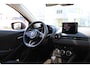Mazda 2 1.5 e-SkyActiv-G 90 Homura Aka , Apple Carplay, LMV 16 Inch, Zwart Dak, Camera, PDC, Clima, Cruise, Stuur/Stoelverwarming, BSM, LKA