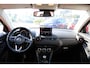 Mazda 2 1.5 e-SkyActiv-G 90 Homura Aka , Apple Carplay, LMV 16 Inch, Zwart Dak, Camera, PDC, Clima, Cruise, Stuur/Stoelverwarming, BSM, LKA