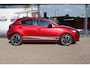 Mazda 2 1.5 e-SkyActiv-G 90 Homura Aka , Demovoordeel € 5.790,-, Apple Carplay, LMV 16 Inch, Zwart Dak, Camera, PDC, Clima, Cruise, Stuur/Stoelverwarming, BSM, LKA