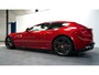 Ferrari FF 6.3 V12 HELE ROSSO MARANELLO + LED STUUR + CARBON INTERIEUR + LIFT V&A + 3 X CAMERA + DVD SCHERMEN + CRUISE CONTROL + NAVIGATIE + BLUETOOTH + JBL AUDIO + STOELVERWARMING&-KOELING + AFS + FRONT PPF + 20" LM-VELGEN!!
