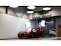 Ferrari FF 6.3 V12 HELE ROSSO MARANELLO + LED STUUR + CARBON INTERIEUR + LIFT V&A + 3 X CAMERA + DVD SCHERMEN + CRUISE CONTROL + NAVIGATIE + BLUETOOTH + JBL AUDIO + STOELVERWARMING&-KOELING + AFS + FRONT PPF + 20" LM-VELGEN!!