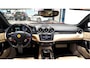 Ferrari FF 6.3 V12 HELE ROSSO MARANELLO + LED STUUR + CARBON INTERIEUR + LIFT V&A + 3 X CAMERA + DVD SCHERMEN + CRUISE CONTROL + NAVIGATIE + BLUETOOTH + JBL AUDIO + STOELVERWARMING&-KOELING + AFS + FRONT PPF + 20" LM-VELGEN!!