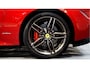 Ferrari FF 6.3 V12 HELE ROSSO MARANELLO + LED STUUR + CARBON INTERIEUR + LIFT V&A + 3 X CAMERA + DVD SCHERMEN + CRUISE CONTROL + NAVIGATIE + BLUETOOTH + JBL AUDIO + STOELVERWARMING&-KOELING + AFS + FRONT PPF + 20" LM-VELGEN!!