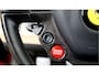 Ferrari FF 6.3 V12 HELE ROSSO MARANELLO + LED STUUR + CARBON INTERIEUR + LIFT V&A + 3 X CAMERA + DVD SCHERMEN + CRUISE CONTROL + NAVIGATIE + BLUETOOTH + JBL AUDIO + STOELVERWARMING&-KOELING + AFS + FRONT PPF + 20" LM-VELGEN!!