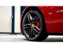 Ferrari FF 6.3 V12 HELE ROSSO MARANELLO + LED STUUR + CARBON INTERIEUR + LIFT V&A + 3 X CAMERA + DVD SCHERMEN + CRUISE CONTROL + NAVIGATIE + BLUETOOTH + JBL AUDIO + STOELVERWARMING&-KOELING + AFS + FRONT PPF + 20" LM-VELGEN!!