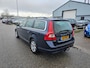 Volvo V70 2.0 D3 Kinetic Clima Bj:2011 NAP!