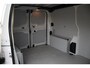 Peugeot Expert 1.6 BlueHDI 115 pk Navi, Imperiaal, 3-Zits Peugeot Expert 1.6 BlueHDI 115 pk  Navi, Imperiaal, 3-Zits Airco, Cruise Control, PDC achter
