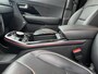 Kia Niro EV e-Niro ExecutiveLine 64 kWh stoel/stuur verwarming | Lederen bekleding | JBL Audio | Keyless start/entry |