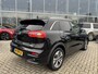 Kia Niro EV e-Niro ExecutiveLine 64 kWh stoel/stuur verwarming | Lederen bekleding | JBL Audio | Keyless start/entry |