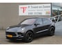 Porsche Macan 2.0 Panoramadak/Adaptive cruise control/Lederen bekleding/Elektr. verstelbare stoelen met geheugen/Navigatie/Achteruitrijcamera/Voor- en achterstoelen verwarmd/Elek. achterklep/Parkeersensoren/Privacy glas/20 inch