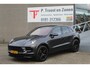 Porsche Macan 2.0 Panoramadak/Adaptive cruise control/Lederen bekleding/Elektr. verstelbare stoelen met geheugen/Navigatie/Achteruitrijcamera/Voor- en achterstoelen verwarmd/Elek. achterklep/Parkeersensoren/Privacy glas/20 inch