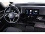 Volkswagen ID. Buzz Cargo 77 kWh 204PK / 150kW, Draadloos Apple Carplay / Android Auto, wegklapbare trekhaak, stoelverwarming, alarm klasse III, adaptieve cruise control (acc) met stop & go, dimmende binnenspiegel, zijwand bekleding, regensensor, verwarmbare voorruit, parkeersensoren voor en achter (pdc), DAB+, front assist, stoelverwarming, elektrisch verstel- en verwarmbare buitenspiegels