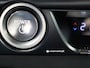 Lexus UX 250h Business Line | Apple Carplay & Android Auto | Parkeersensoren | 18" LM Velgen |