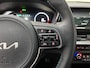 Kia Niro ExecutiveLine 64 kWh FABRIEKSGARANTIE T/M 05-2028 of 150.000km, Adaptief cruise control, 3 Fase, Camera, Apple carplay/android auto, Verwarmde stoelen V+A