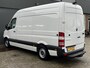 Mercedes-Benz Sprinter 313 2.2 CDI 366 L2 H2 Airco Cruise controle Trekhaak 2000kg 3 persoons Euro 5 Camera Parkeerhulp voor en achter Lane assist
