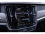 Volvo V90 T6 Recharge AWD Ultimate Bright | Google | Longe Range | Nappa Lederen Bekleding | Ventilatie | Massage | Schuif-/Kanteldak | Head-Up Display |  360 Camera | Harman Kardon Audio | BLIS | Zitverlenging | Stoel-/Stuurverwarming | Getint Glas | Dodehoekdetectie | 19" LM