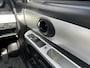 Motion Mirage 100% elektrisch Lithium accu's 70km bereik De luxe met camera, CPV en opendakje, kleur grijs v/a 16 jaar al 45km  rijbewijs vrij!  Dealer van de Mirage Nieuwe Auto  2 JAAR GARANTIE!