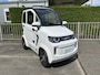 Motion Mirage 100% elektrisch Lithium accu's 70km bereik De luxe met camera, CPV en opendakje, kleur grijs v/a 16 jaar al 45km  rijbewijs vrij!  Dealer van de Mirage Nieuwe Auto  2 JAAR GARANTIE!