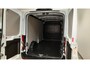 Ford Transit 350 2.0 TDCI L3H2 Trend 130PK Direct leverbaar! Met trekhaak.