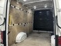 Volkswagen Crafter 2.0 TDI 140 pk L3H3 Navi, Camera, Cruise Control Airco, Laadruimte Pakket, PDC V+A, Geveerde Stoel, 3-Zits