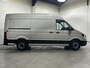 Volkswagen Crafter 2.0 TDI 140 pk L3H3 Navi, Camera, Cruise Control Airco, Laadruimte Pakket, PDC V+A, Geveerde Stoel, 3-Zits