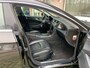 Mercedes-Benz CLS 350 CGI Prestige Plus Bi-Xenon/Lederen bekleding en Stuur/Elektrisch verstelbare Verwarmde voorstoelen/Automatisch airco/19 Inch Licht metaal/Cruise controle/Parkeersensoren voor+Achter Zeer mooie auto