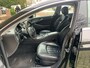 Mercedes-Benz CLS 350 CGI Prestige Plus Bi-Xenon/Lederen bekleding en Stuur/Elektrisch verstelbare Verwarmde voorstoelen/Automatisch airco/19 Inch Licht metaal/Cruise controle/Parkeersensoren voor+Achter Zeer mooie auto