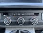 Volkswagen Transporter 2.0 TDI L2H1 30 DC Airco Cruise controle Telefoonverbinding Trekhaak 2200kg trekgewicht Apple carplay Navigatiesysteem schuifdeur Euro 6 Dealer onderhouden 1e Eigenaar