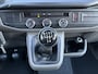 Volkswagen Transporter 2.0 TDI L2H1 30 DC Airco Cruise controle Telefoonverbinding Trekhaak 2200kg trekgewicht Apple carplay Navigatiesysteem schuifdeur Euro 6 Dealer onderhouden 1e Eigenaar